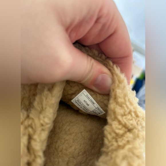 CROC Classic Cozzzy Slipper Size 9W Tan - Picture 6 of 7